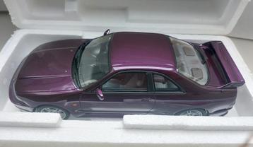 Ottomobile 1:18 Nissan Skyline GT-R R33 V-Spec Midnight beschikbaar voor biedingen