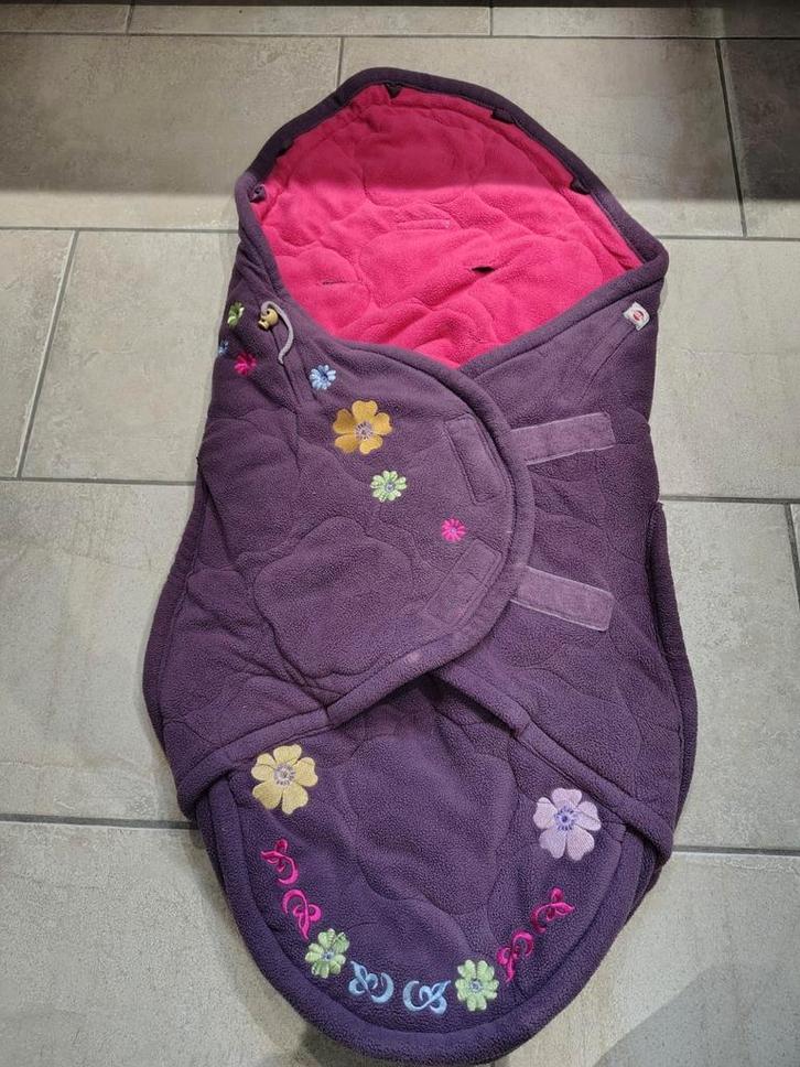 Lodger Bunker voetenzak. Paars en fuchsia met bloemen, Kinderen en Baby's, Dekens, Slaapzakjes en Inbakerproducten, Zo goed als nieuw