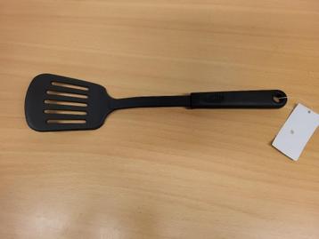 Spatel, zwart.             beschikbaar voor biedingen