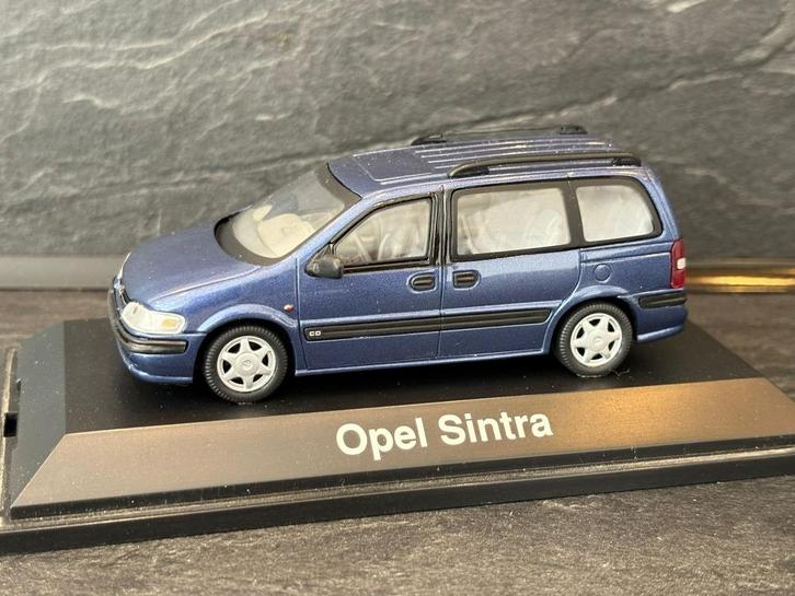 Opel Sintra | Schuco | Mint/Boxed, Hobby en Vrije tijd, Modelauto's | 1:43, Nieuw, Auto, Overige merken, Ophalen of Verzenden