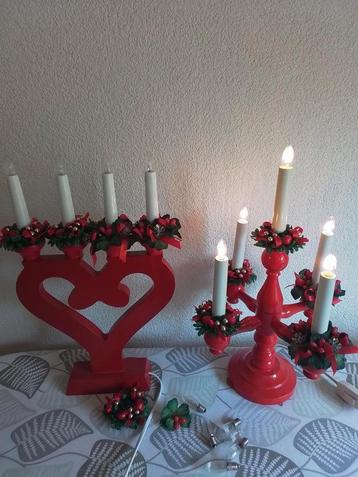 Kandelaar kerst rood hout beschikbaar voor biedingen