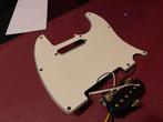 Fender Tele Pickups met slagplaat Van FENDER, Ophalen of Verzenden, Zo goed als nieuw, Elektrische gitaar