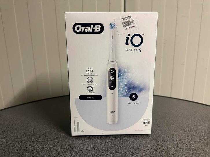 Oral-B iO 6 - Elektrische Tandenborstel - Wit, Sieraden, Tassen en Uiterlijk, Uiterlijk | Mondverzorging, Nieuw, Tandenborstel