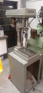 Cincinnati Milacron Tafelboormachine, Doe-het-zelf en Verbouw, Gereedschap | Freesmachines, Ophalen