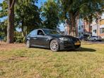 BMW 320si | Youngtimer | 1 van 2600 | M-Sport | 98.000 km, Auto's, BMW, 1325 kg, 74 €/maand, Zwart, 11 km/l