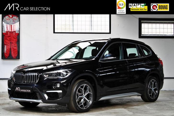 BMW X1 sDrive20i Orange Edition III | Panoramadak | Leder |, Auto's, BMW, Bedrijf, Te koop, X1, ABS, Achteruitrijcamera, Airbags