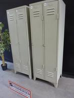 Fraaie locker / oude lockerkast / vintage kledinglocker 2-dr, Gebruikt, Ophalen of Verzenden, Oldscool, Nb