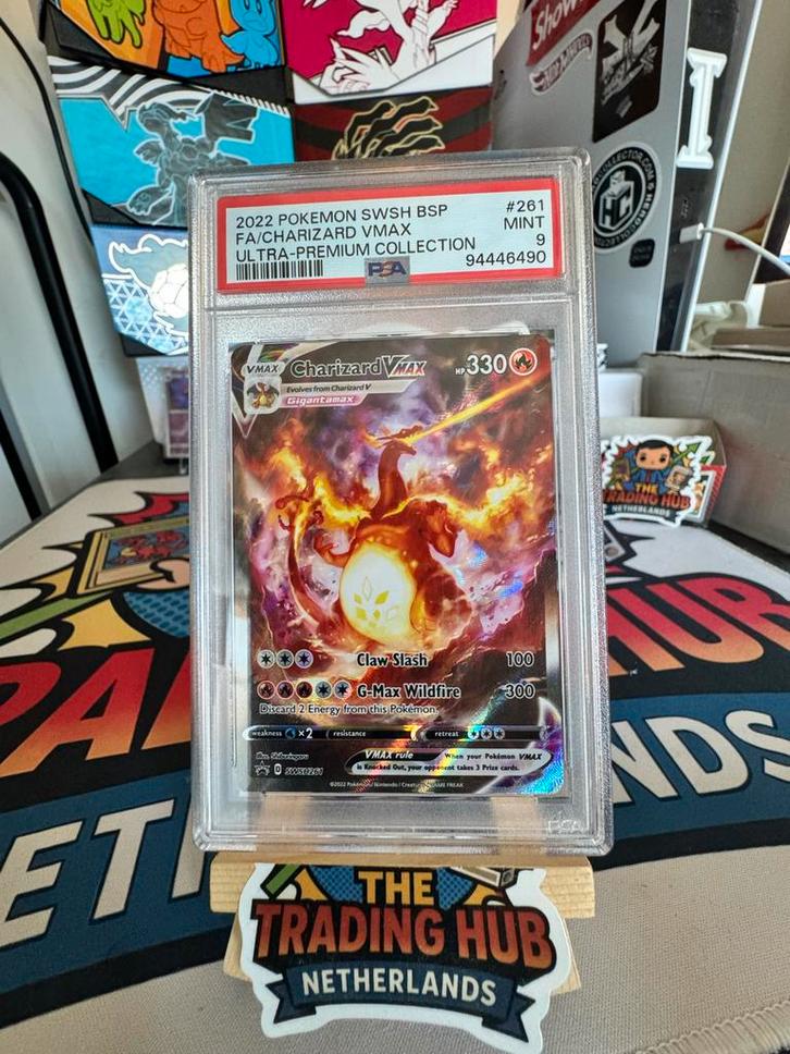 MINT PSA 9 Charizard VMax UPC Pokemonkaart, Hobby en Vrije tijd, Verzamelkaartspellen | Pokémon, Zo goed als nieuw, Losse kaart