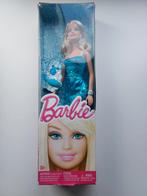 Barbie Mattel vrouw 2012, Verzamelen, Poppen, Ophalen of Verzenden, Zo goed als nieuw, Pop