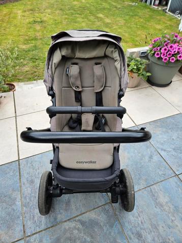 Easywalker Harvey 3 kinderwagen in de kleur sage green beschikbaar voor biedingen