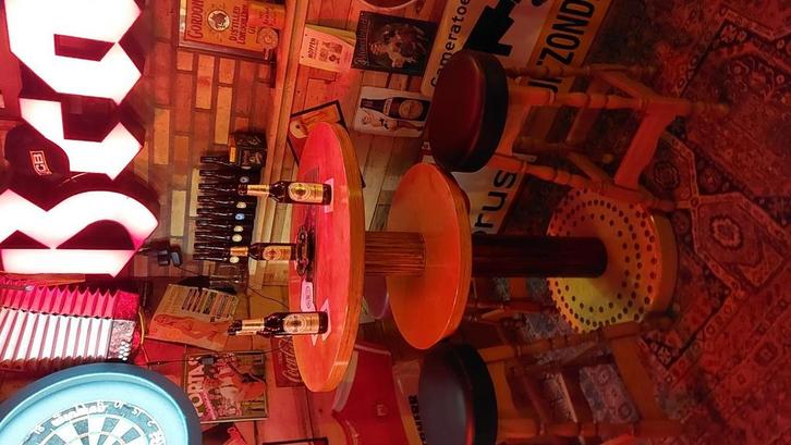 stevige robuuste statafels met barkrukken, Huis en Inrichting, Tafels | Statafels, Zo goed als nieuw, Ophalen