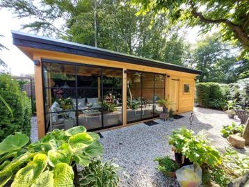 Douglashouten veranda's, tuinkamer en terrasoverkappingen beschikbaar voor biedingen