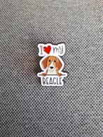 1 schattige pin met de tekst I love my Beagle te koop, Verzamelen, Ophalen of Verzenden, Nieuw, Dier of Natuur, Speldje of Pin