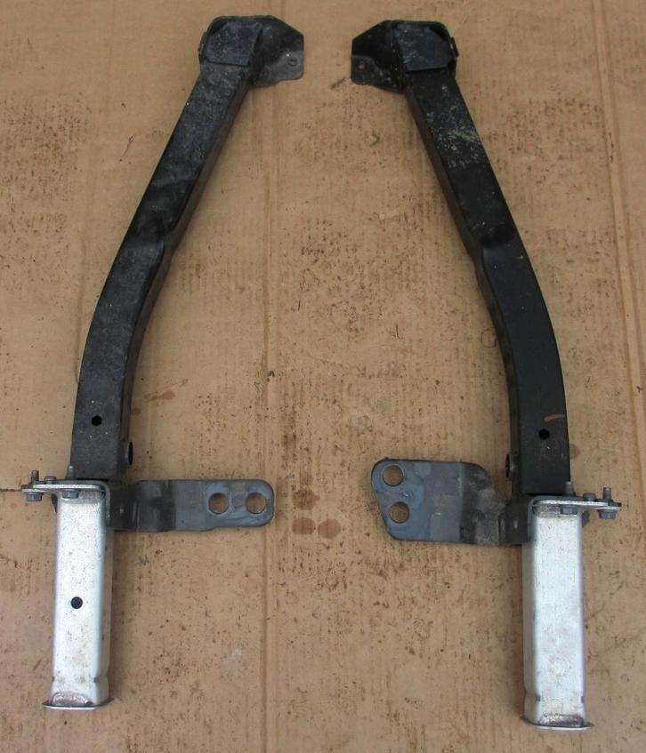 Subframe verlengstuk van een Peugeot 2008, Auto-onderdelen, Ophanging en Onderstel, Peugeot, Gebruikt, Ophalen