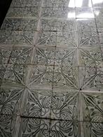 Set van 48 antieke tegels creme/groen, 4 pas motief 120x60cm, Ophalen