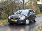 Volvo V50 1.6D S/S Sport | Airco + Cruise Nu € 1.750,-!, Auto's, Voorwielaandrijving, Stof, Gebruikt, Zwart