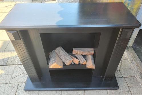 Mooie zwarte sier haard met lichtsnoer, Huis en Inrichting, Haarden, Gebruikt, Overige soorten, Ophalen