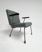 Opnieuw gestoffeerde blauwe Gispen 1401 fauteuil, 1950's, Gebruikt, Design, 75 tot 100 cm, Ophalen of Verzenden