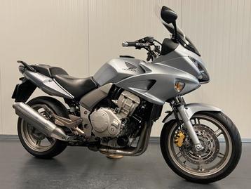 Honda CBF 1000 ABS CBF1000SA (bj 2008) beschikbaar voor biedingen
