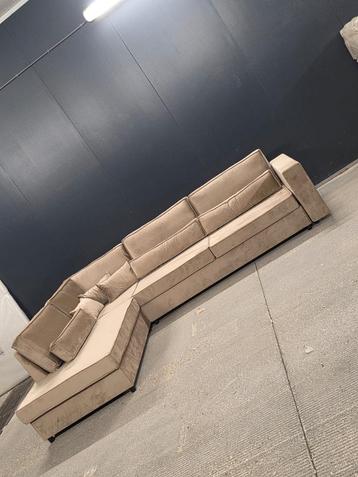 NIEUW! HOEKBANK XXL + VELVET STOF! NERGENS VOORDELIGER! L/R beschikbaar voor biedingen