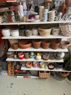 Zoek uit terracotta bloempot of vaas of . …per stuk 1 euro, Tuin en Terras, Rond, Ophalen of Verzenden, Zo goed als nieuw, Minder dan 40 cm