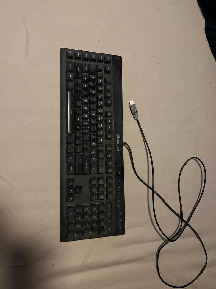 Corsair K55 RGB Gaming Toetsenbord, Computers en Software, Toetsenborden, Gebruikt, Qwerty, Bedraad, Gaming toetsenbord, Ophalen of Verzenden