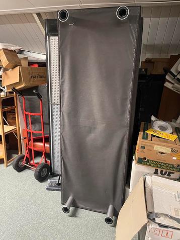 2X Logeerbed / Opklapbed met matras – Compact & stevig beschikbaar voor biedingen