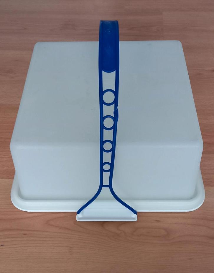 Tupperware Vierkante Taartdoos, Huis en Inrichting, Keuken | Tupperware, Zo goed als nieuw, Bus of Trommel, Wit, Ophalen of Verzenden