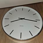 Karlsson Klok 36 centimeter doorsnede, Ophalen, Gebruikt, Analoog, Wandklok