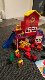 duplo brandweer kazerne, Kinderen en Baby's, Speelgoed | Duplo en Lego, Ophalen of Verzenden, Zo goed als nieuw, Complete set