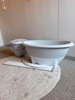 Luma babybadje grijs-wit op standaard met emmer en inzet, Gebruikt, Badje, Standaard, Ophalen