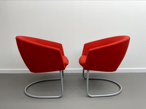 2 x Artifort Megan, Huis en Inrichting, Stoelen, Gebruikt, Eén, Rood, Ophalen