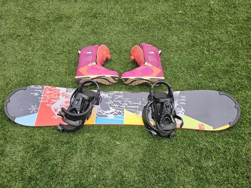 Head snowboard set 149 cm en maat 40 snowboardschoenen, Sport en Fitness, Snowboarden, Zo goed als nieuw, Board, Ophalen