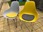 Kubikoff stoelen met kussentjes, Huis en Inrichting, Stoelen, Ophalen, Kunststof, Gebruikt, Twee