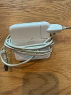 Apple MacBook power, Computers en Software, Laptop-opladers, Zo goed als nieuw, Ophalen