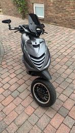Zip 80cc 4t, Fietsen en Brommers, Scooters | Piaggio, Ophalen of Verzenden, Zo goed als nieuw, Benzine, Zip