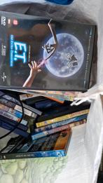 Tas vol met dvd kinderfilms 32 stuk plus dvd speler met hemi, Cd's en Dvd's, Dvd's | Science Fiction en Fantasy, Ophalen of Verzenden