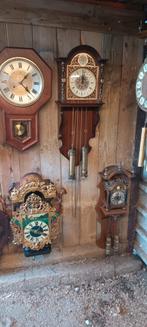 Te koop klokken voor de loop of sloop zie foto s, Ophalen