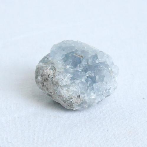 Celestien cluster uit Madagaskar, Verzamelen, Mineralen en Fossielen, Mineraal, Ophalen of Verzenden