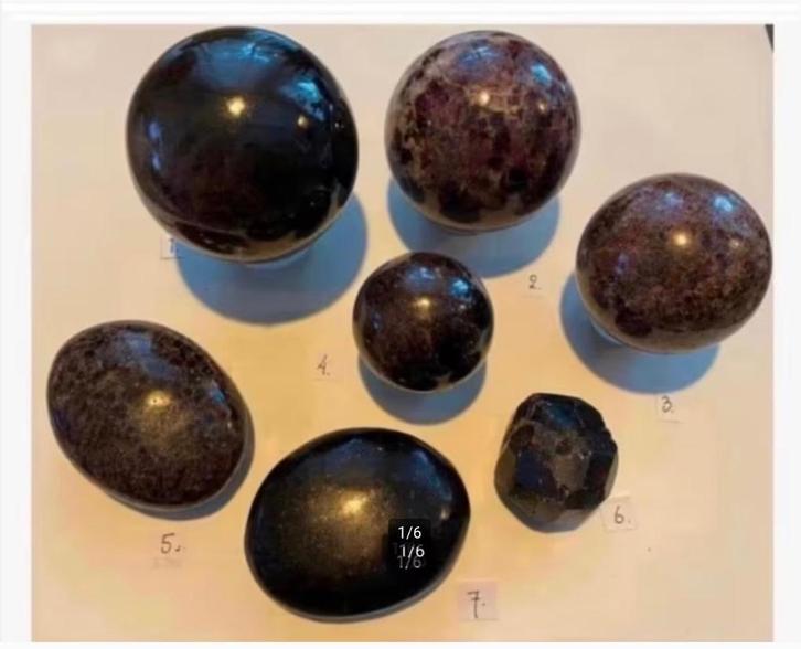 Korting 7 x granaat edelsteen item: Bollen, handsteen, e.d., Verzamelen, Mineralen en Fossielen, Ophalen of Verzenden