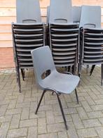 55 x stapelstoelen kantine stapelbare partij stoelen, Ophalen, Gebruikt, Bruin, Vijf, Zes of meer stoelen