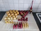 42 kerstballen en piek, goudkleurig en paars, Diversen, Kerst, Ophalen of Verzenden, Gebruikt