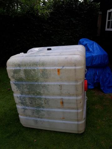 IBC tank, 1000 liter beschikbaar voor biedingen