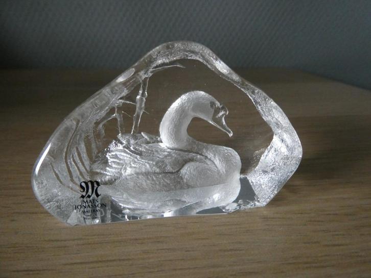 Mats Jonasson beeldje Zwaan kristal, Antiek en Kunst, Antiek | Glas en Kristal, Ophalen of Verzenden