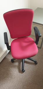 Bureaustoel, Huis en Inrichting, Bureaustoelen, Ophalen, Zo goed als nieuw, Rood, Bureaustoel