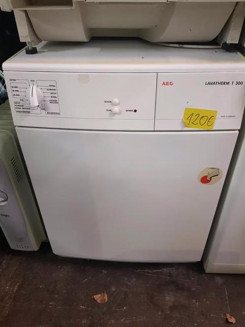 AEG wasdroger / Lavatherm T300, Witgoed en Apparatuur, Wasdrogers, Gebruikt, Luchtafvoer, Voorlader, 4 tot 6 kg, 85 tot 90 cm
