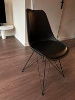 4 Zwarte Eetkamerstoelen, Huis en Inrichting, Stoelen, Ophalen, Kunststof, Gebruikt, Zwart