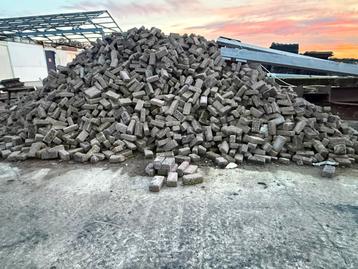 BKK/klinkers beschikbaar voor biedingen