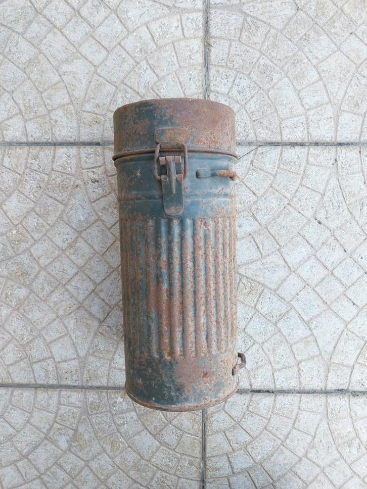 Duits wo2 gasmaskerbus op naam, Verzamelen, Militaria | Algemeen, Landmacht, Duitsland, Ophalen of Verzenden