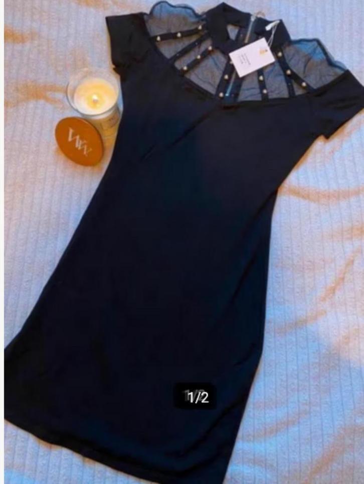 Nieuw zwart zomerjurkje, Kleding | Dames, Jurken, Nieuw, Maat 38/40 (M), Zwart, Boven de knie, Ophalen of Verzenden